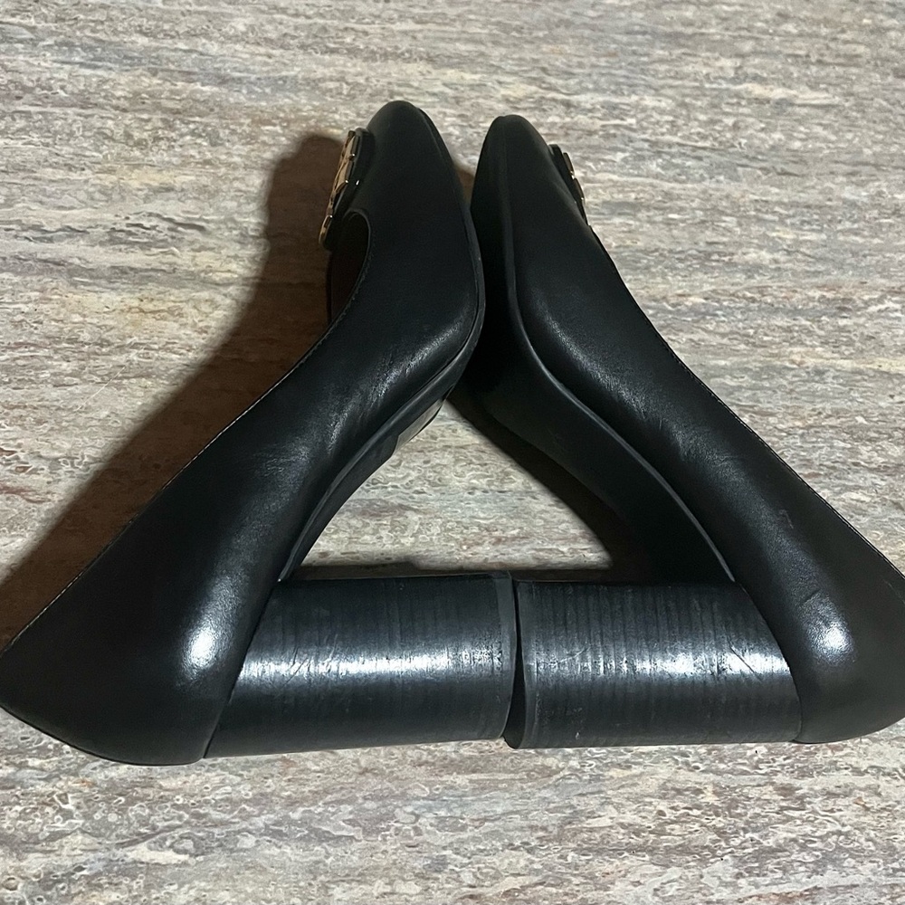 Tory Burch Black Women's heeled Shoes - Picture 10 of 16